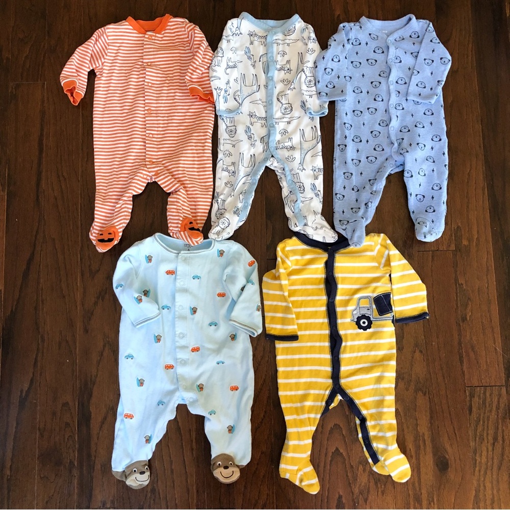 Carter’s Boys 6 month footie pj bundle